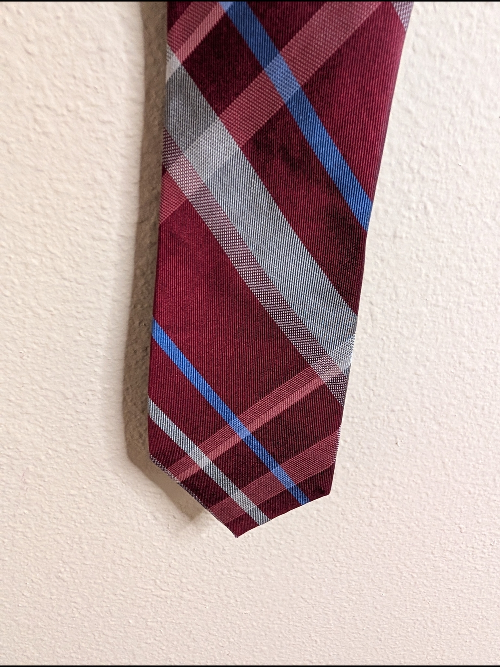 Ryan Seacrest Distinction 100% Silk‎ Tie | Burgundy Gray Blue Plaid